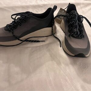 Ariat Black and Gray Casual Sneakers